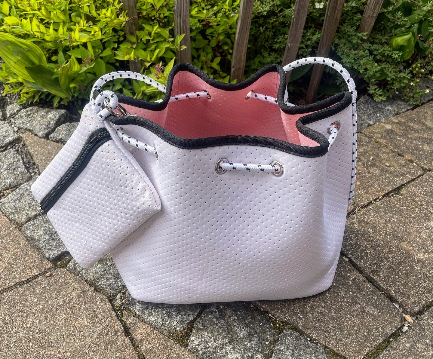 Moo‘ilo Tasche Weiß Klein