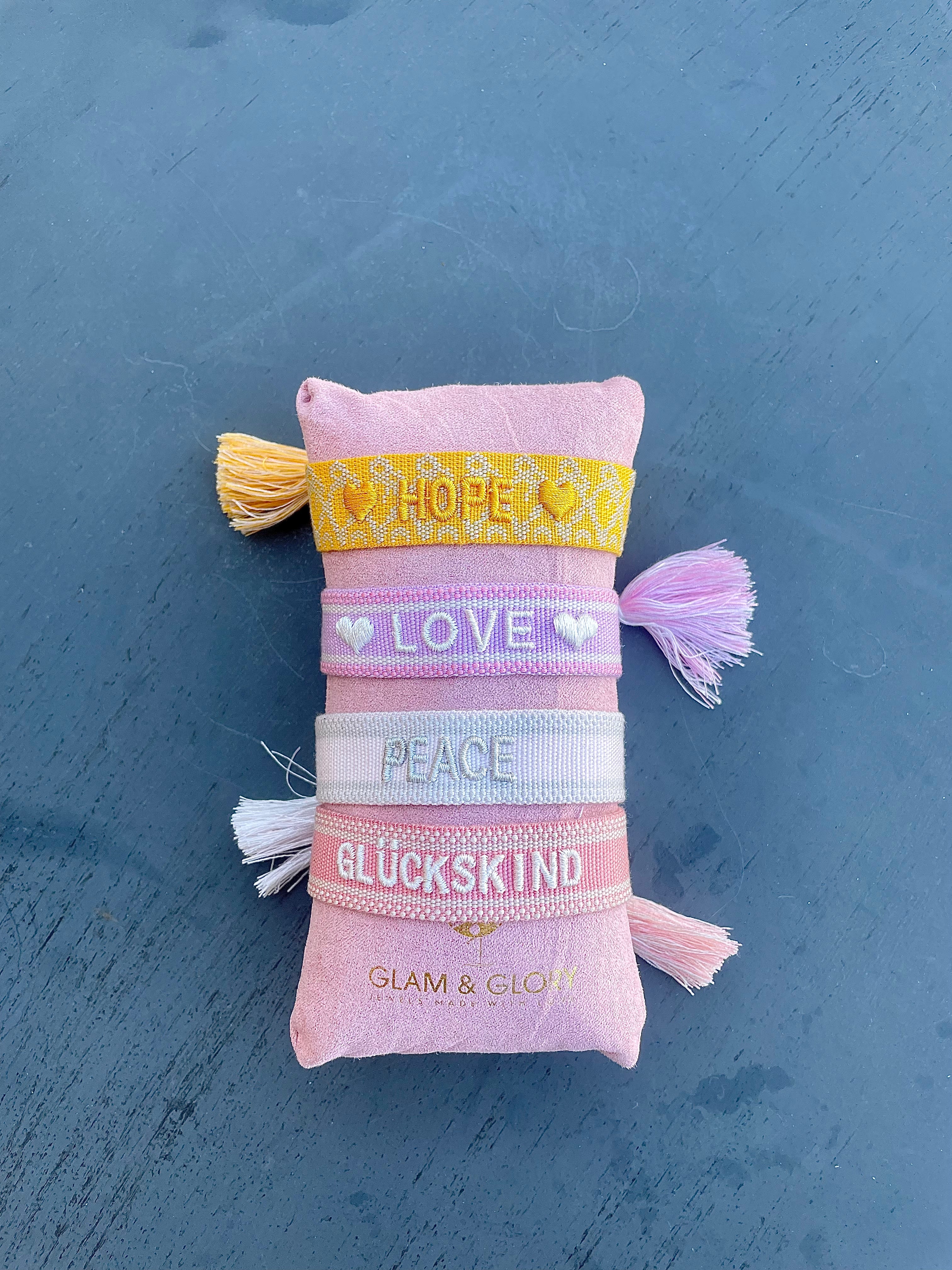 Quastel Armband