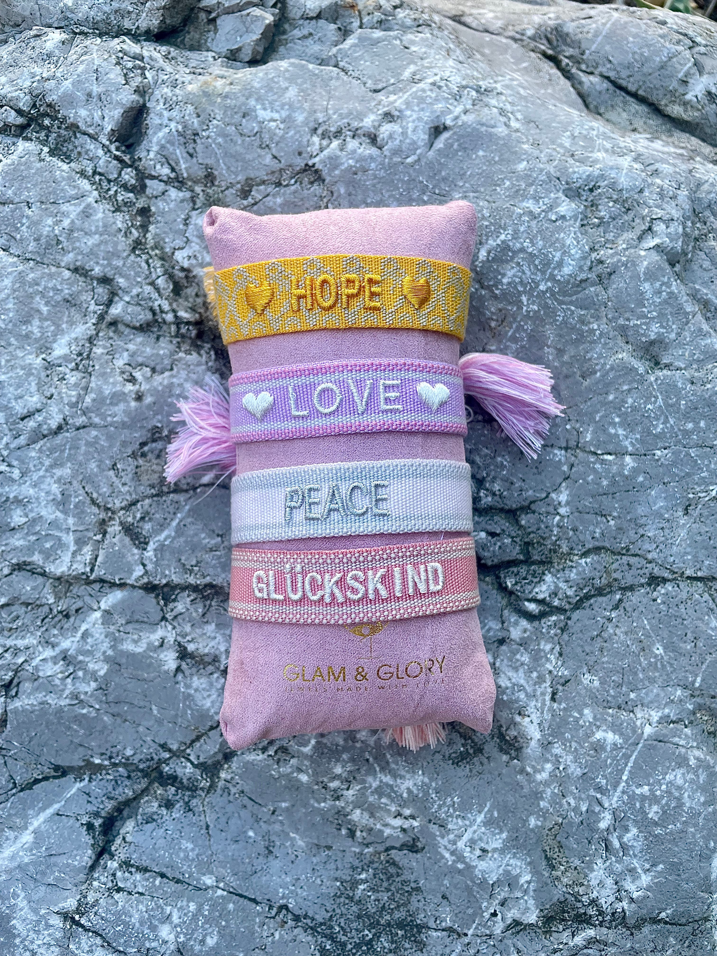 Quastel Armband