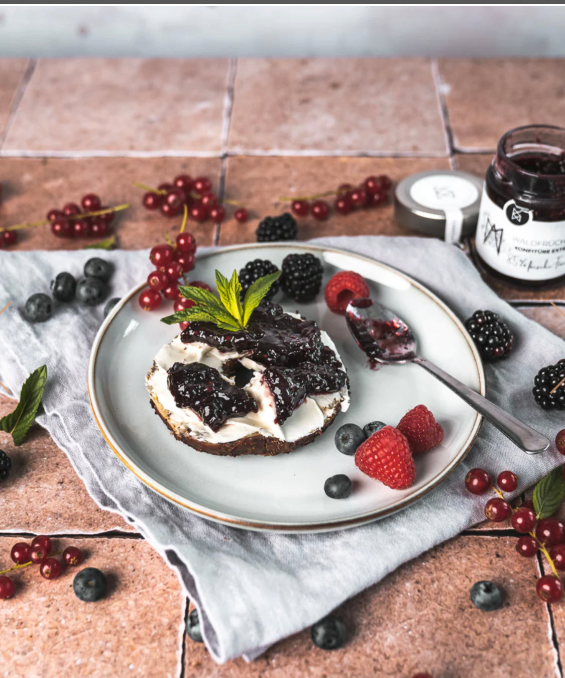 DeliGreece Waldfrucht Konfitüre